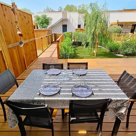 Riboleys - T3 Climatisee Avec Piscine *