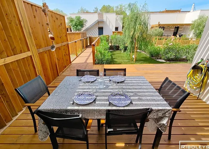 Riboleys - T3 Climatisee Avec Piscine *